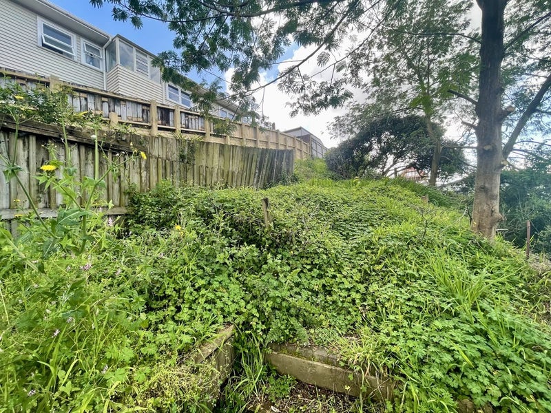 11 Dunrobbin Place, Gate Pa, Tauranga - Carousel 25