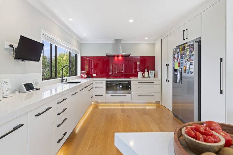 19A Alexander Street, Cockle Bay, Auckland - Carousel 2