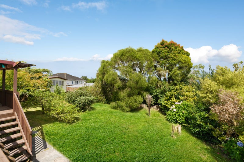 9 Kaikoura Street, Henderson, Auckland - Carousel 23