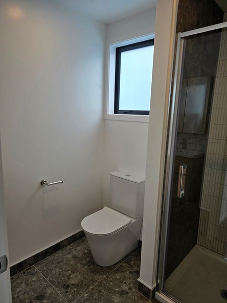 5/1 Rainey Grove, Taita, Lower Hutt - Carousel 15