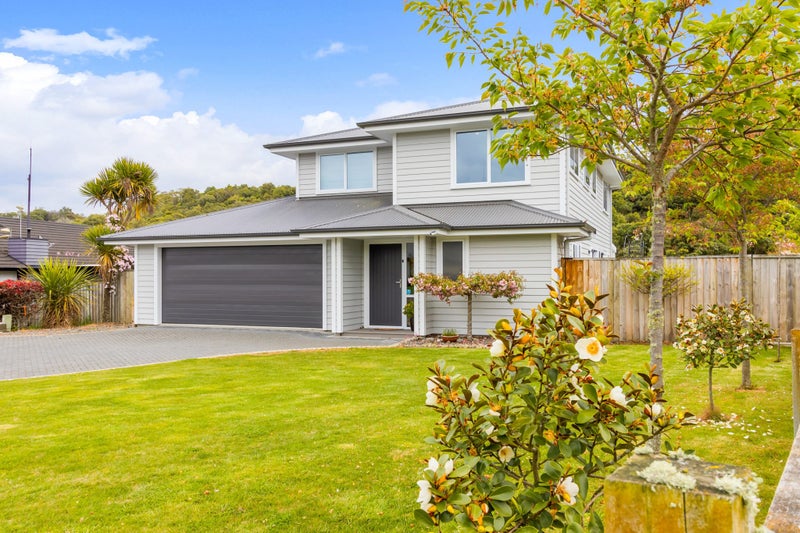 42 Pukeko Way, Taupo - Carousel 1