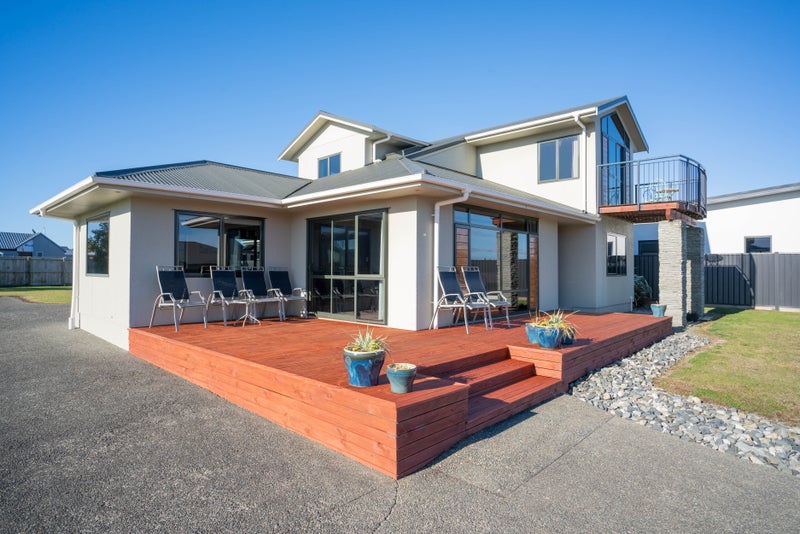 35 Lawson Burrows Crescent, Te Anau, Te Anau - Carousel 1