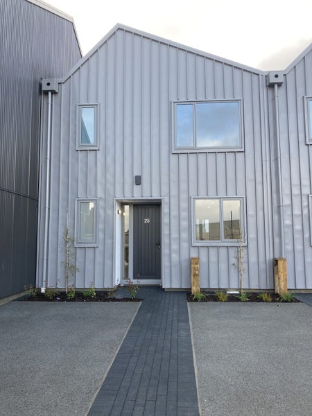 25 JOHN STREET, Petone, Lower Hutt - Carousel 2