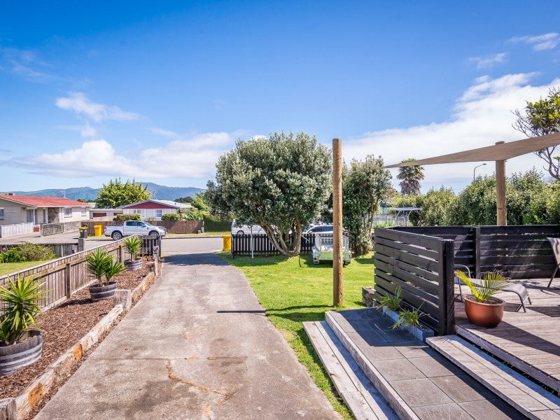 82 Gray Avenue, Paraparaumu Beach, Paraparaumu - Carousel 23