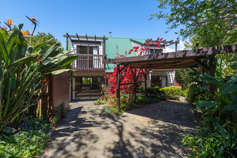 29 Riddell Road, Glendowie, Auckland - Carousel 1