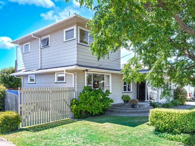 106 Warwick Road, Mayfair, Hastings - Carousel 22