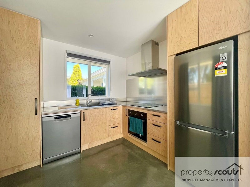 9 Cornwall Street, Brooklands, New Plymouth - Carousel 2