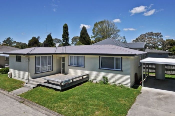 46 Galloway Street, Hamilton East, Hamilton - Carousel 1