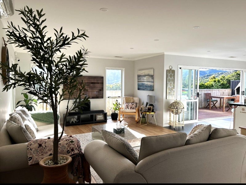 20 Lime Grove, Maungaraki, Lower Hutt - Carousel 2