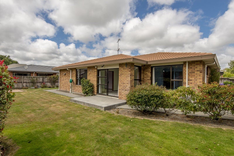 1/24 Kingrove Street, Bishopdale, Christchurch - Carousel 1