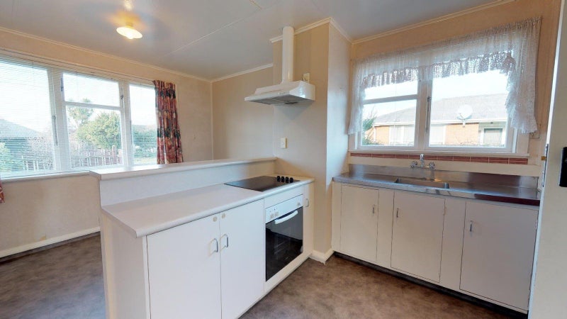 126 Kermode Street, Ashburton, Ashburton - Carousel 2