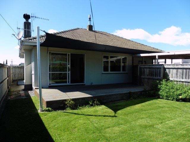 4 Anderson Road, Taradale, Napier - Carousel 2