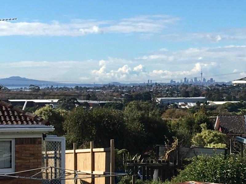 4 Clearview Heights, Ranui, Auckland - Carousel 2