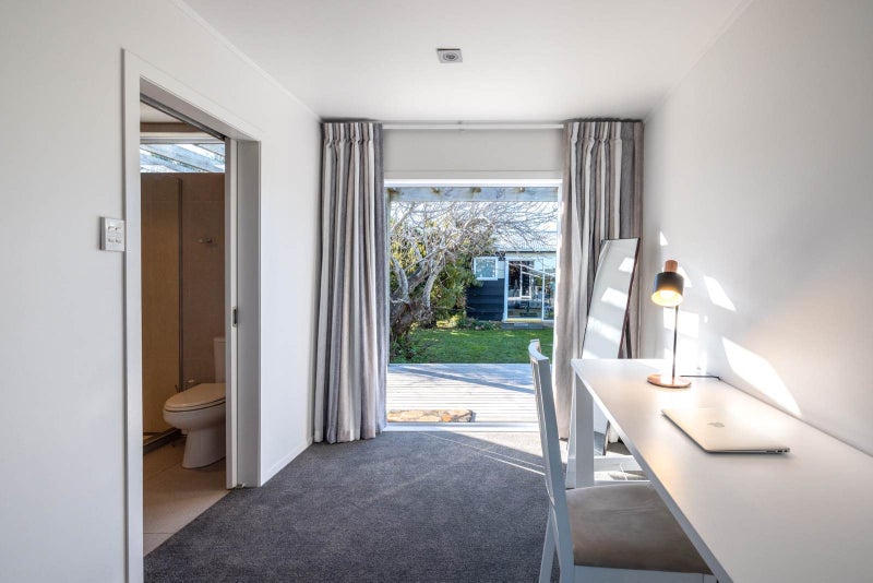 29 Moa Avenue, Oneroa, Waiheke Island - Carousel 2