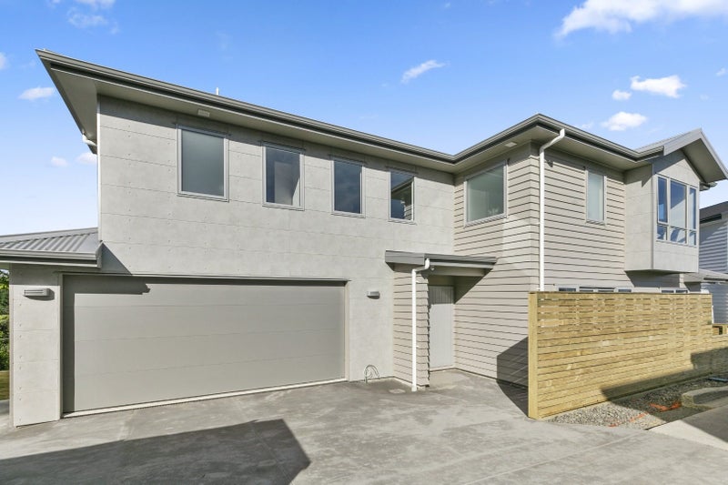 4 Poto Road, Normandale, Lower Hutt - Carousel 2