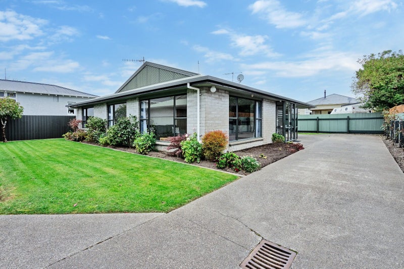 29 Hardy Street, Strathern, Invercargill - Carousel 1