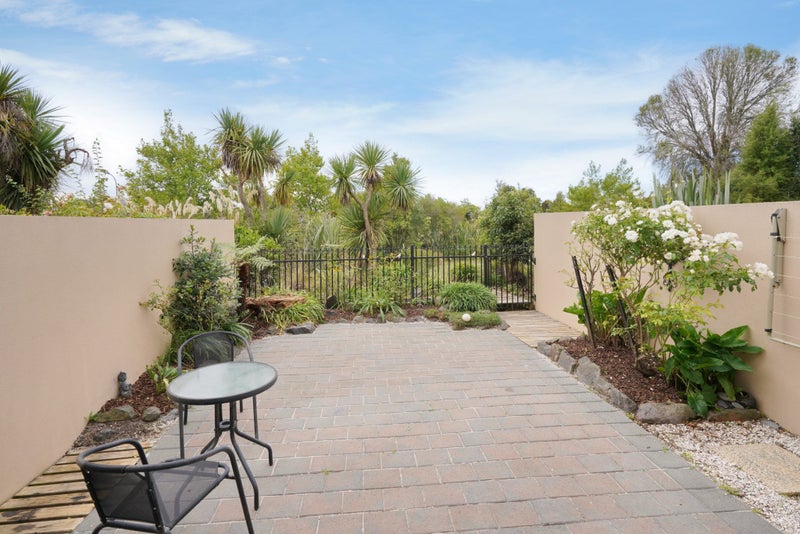 22A Beechwood Drive, Northwood, Christchurch - Carousel 2