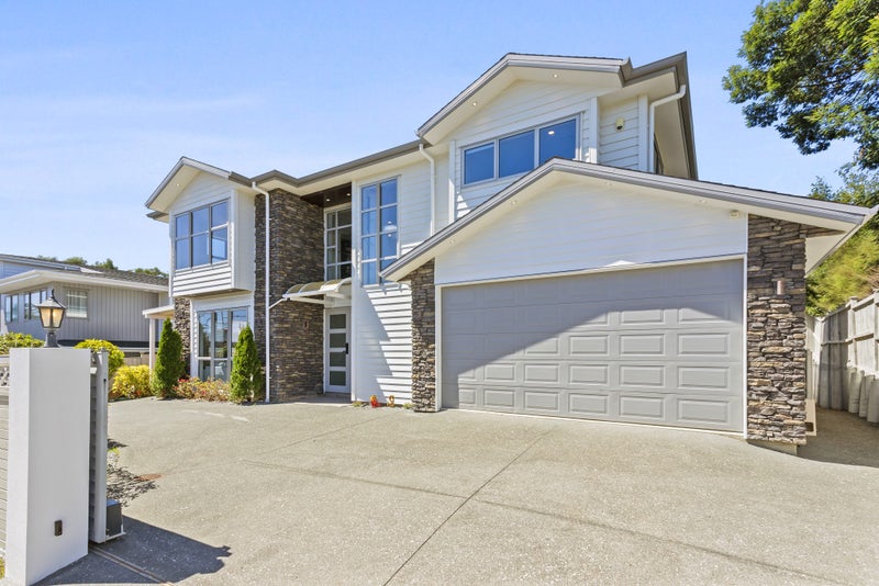 128 Greenhithe Road, Greenhithe, Auckland - Carousel 1