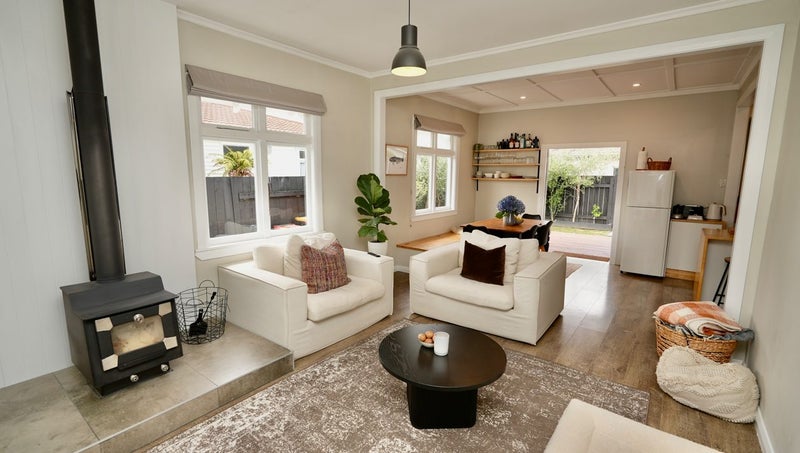 37 Miro Street, Takaro, Palmerston North - Carousel 2