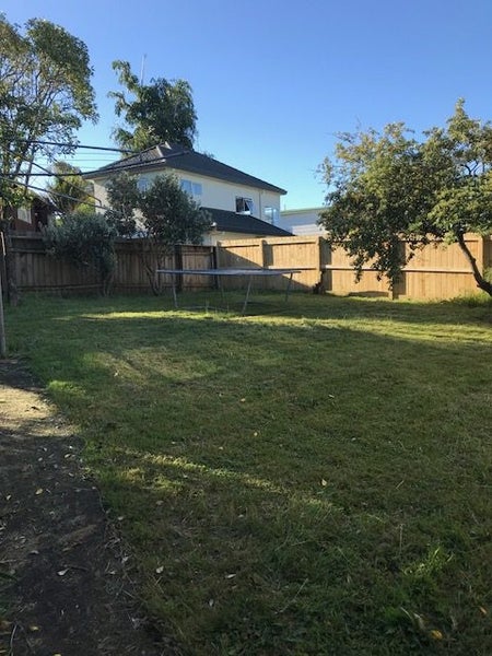 23 Mirrabooka Avenue, Botany Downs, Auckland - Carousel 2