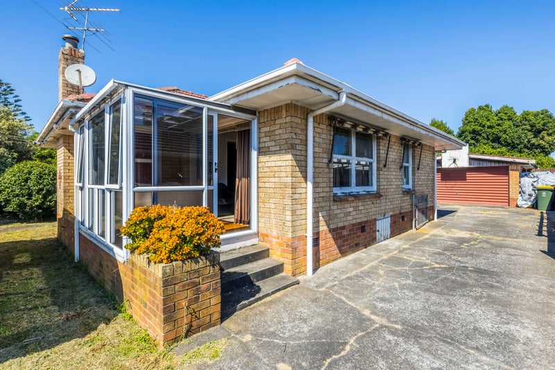 8 Edorvale Avenue, Manukau, Auckland - Carousel 2