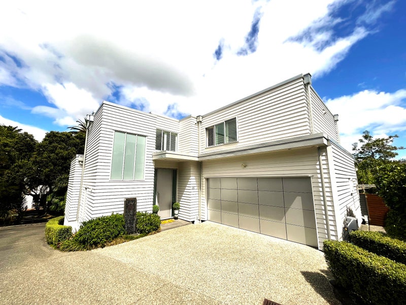 45C Nihill Crescent, Mission Bay, Auckland - Carousel 1