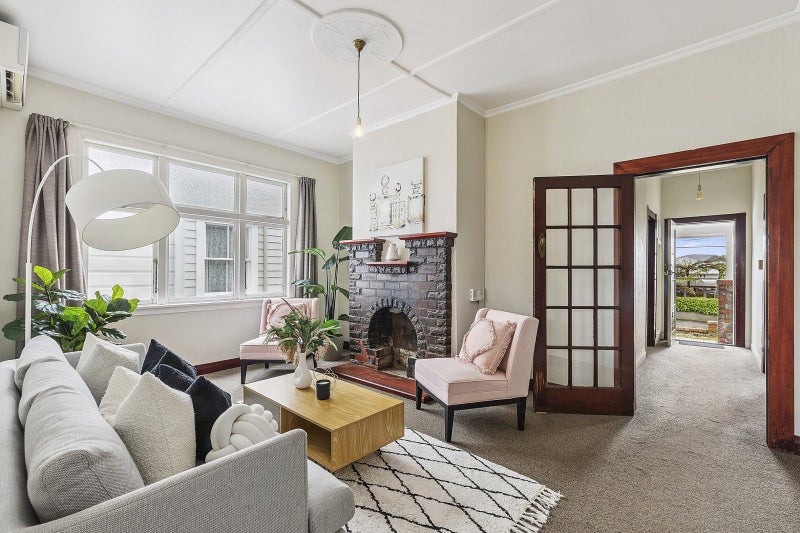 3 Angus Avenue, Berhampore, Wellington - Carousel 2