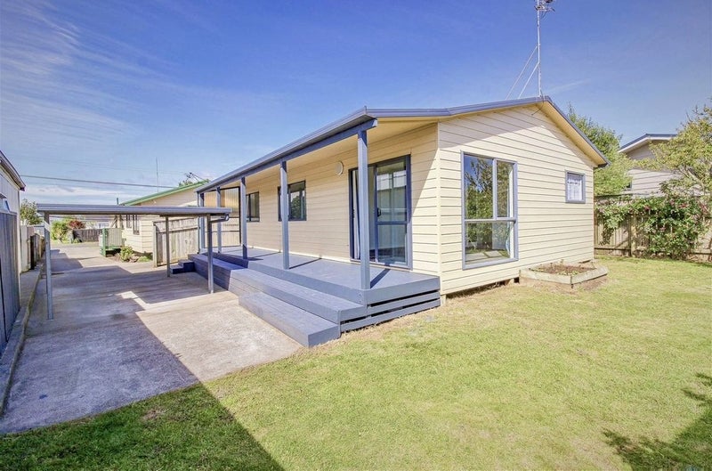 82A Fox RD, Springvale, Springvale - Carousel 1