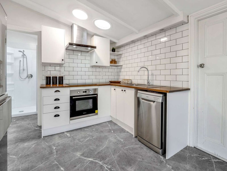 32 Princes Street, Netherby, Ashburton - Carousel 2