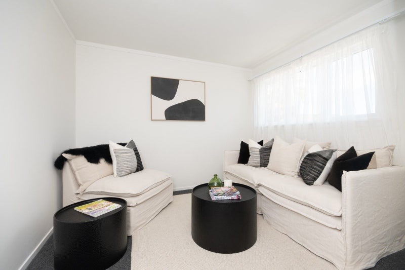 21 Holyrood Street, Taradale, Napier - Carousel 2