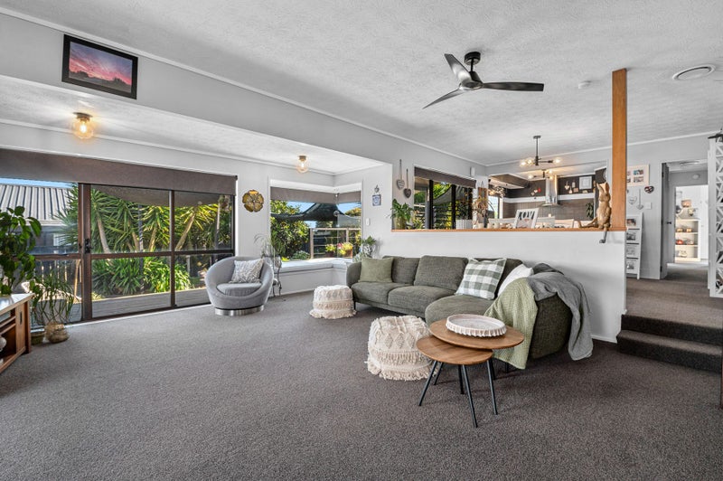 12 Westminster Drive, Owhata, Rotorua - Carousel 2