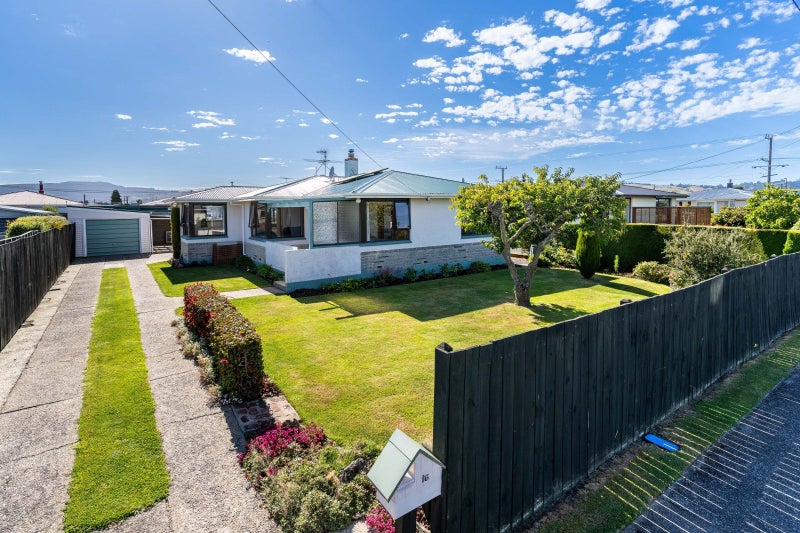 16 Esk Place, Mosgiel, Mosgiel - Carousel 29