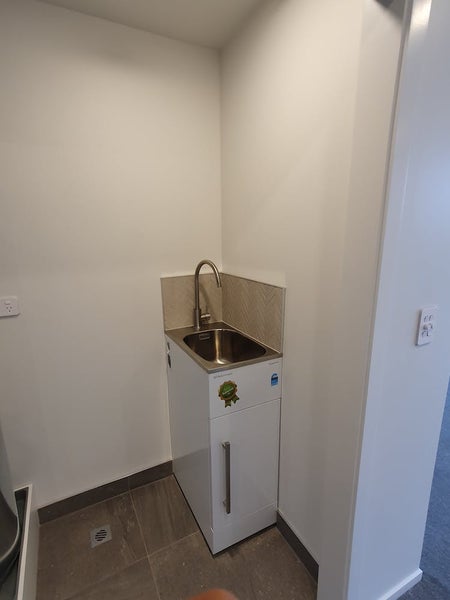 6 Bee Lane, Whitby, Porirua - Carousel 14