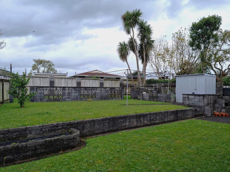 72 Manu Crescent, Upper Vogeltown, New Plymouth - Carousel 2