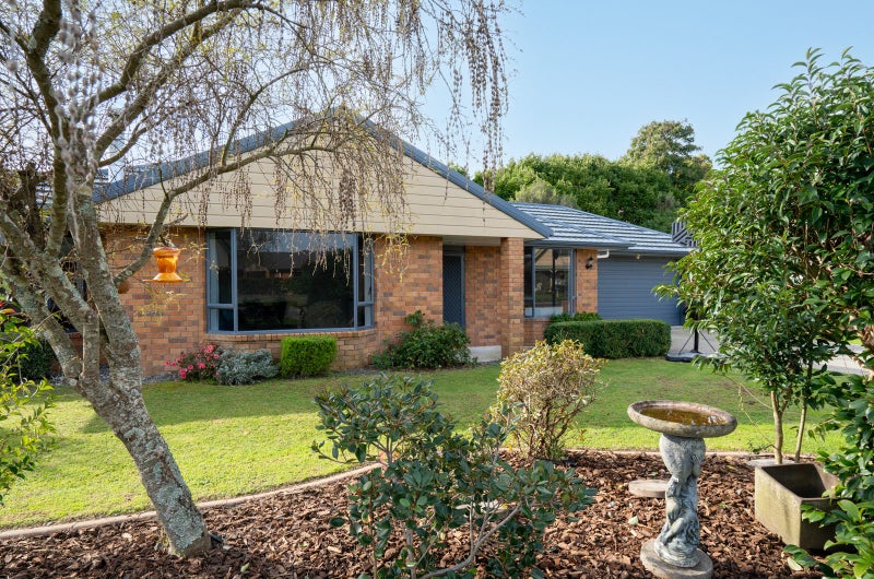 4 Knox Place, Leamington, Cambridge - Carousel 2