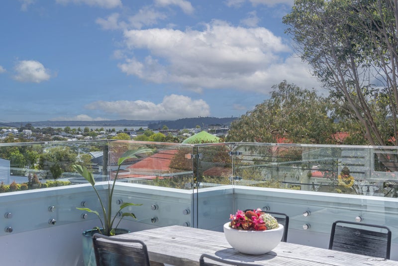 2/4 Vermont Street, Ponsonby, Auckland - Carousel 2