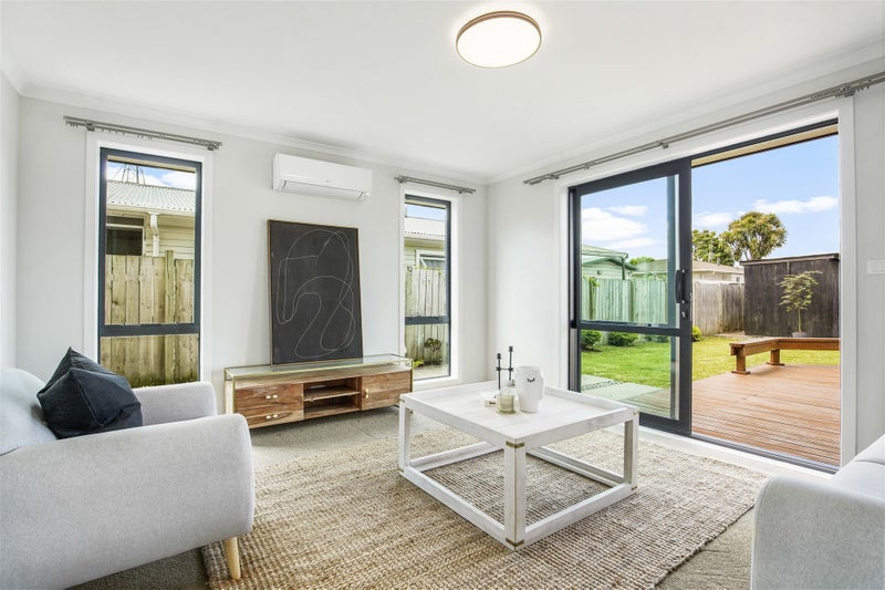 18 Sheridan Street, Silverdale, Hamilton - Carousel 2