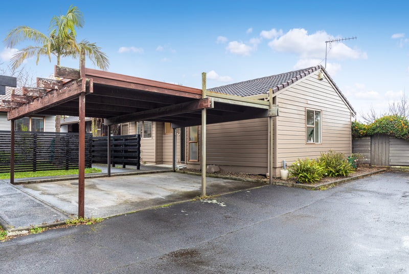 24 Pohutukawa Place, Ellerslie, Auckland - Carousel 2