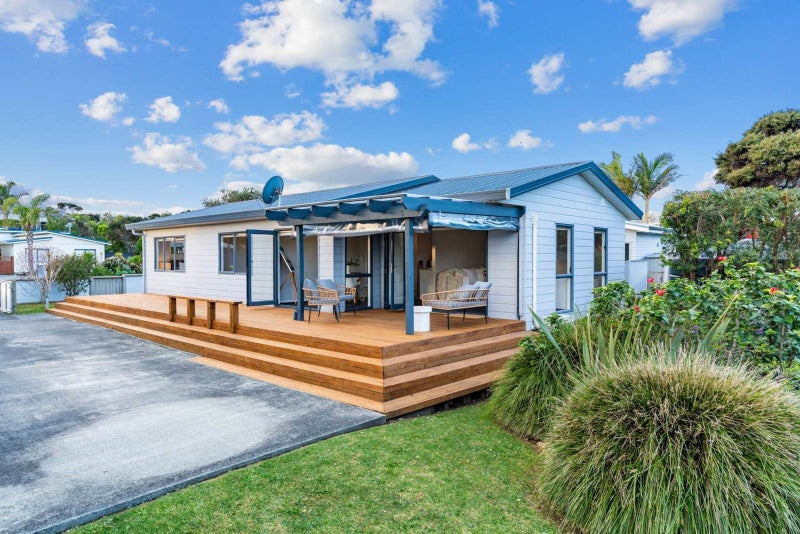 38 Seabreeze Road, Mangawhai Heads, Mangawhai - Carousel 1