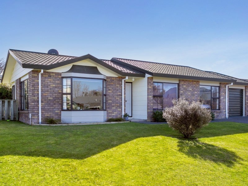 1/2 Sinton Row, Nukuhau, Taupo  - Carousel 14