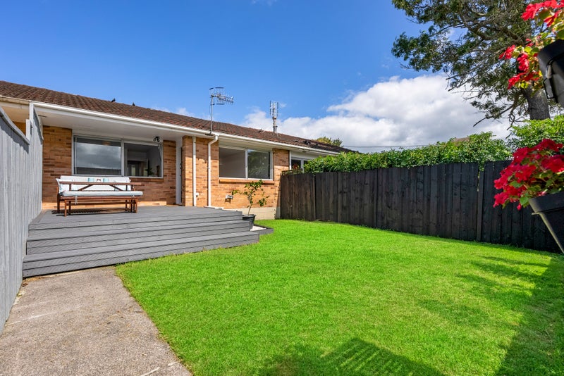 2/43 Abbotts Way, Remuera, Auckland - Carousel 1