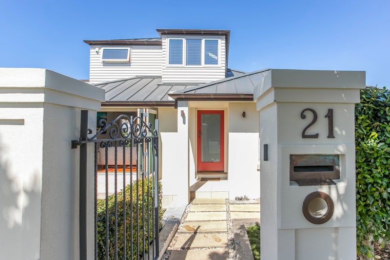 21 Westmere Park avenue, Westmere, Auckland - Carousel 1