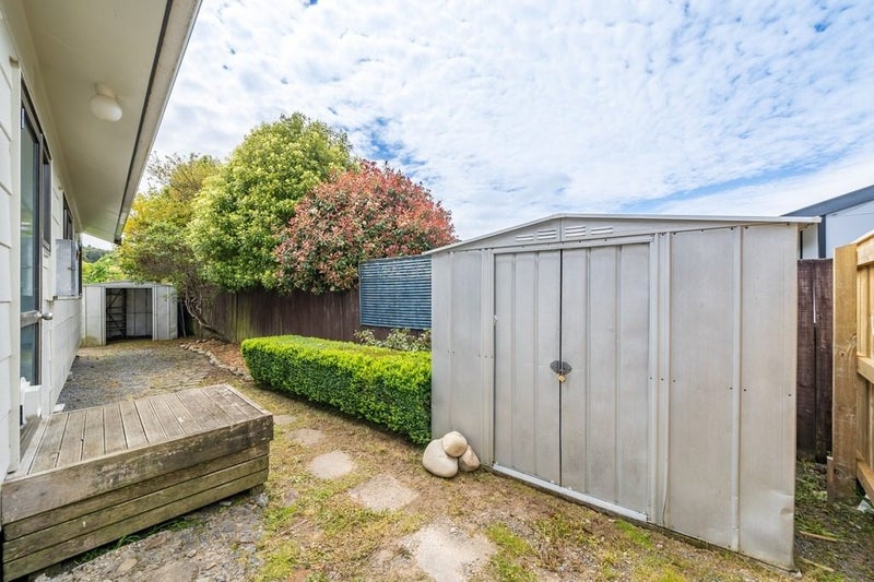 33B Gemstone Drive, Birchville, Upper Hutt - Carousel 12