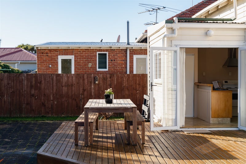 17 Coughtrey Street, Saint Clair, Dunedin - Carousel 35