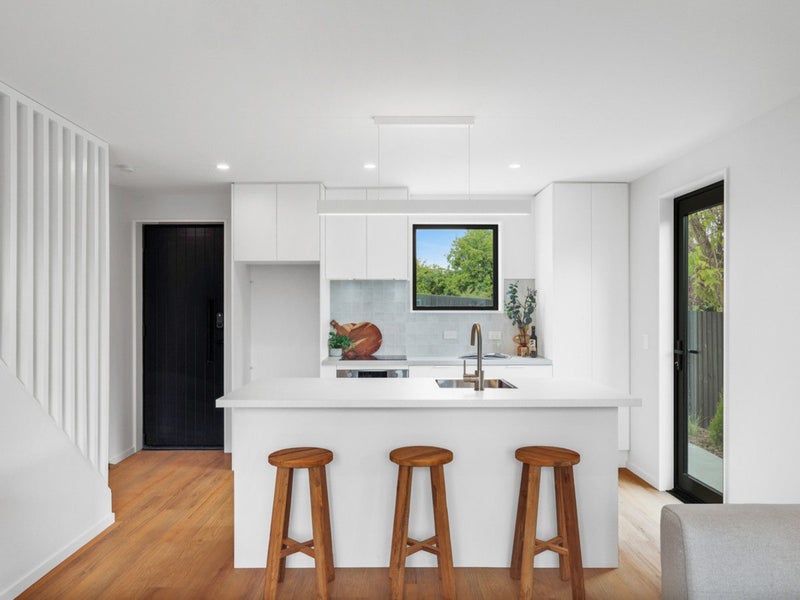 6/78 Wildberry Street, Woolston, Christchurch - Carousel 2