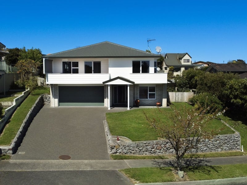 2 Golders Place, Richmond Heights, Taupo - Carousel 28