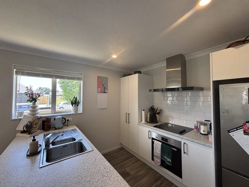 1 Packers Lane, Belfast, Christchurch - Carousel 2