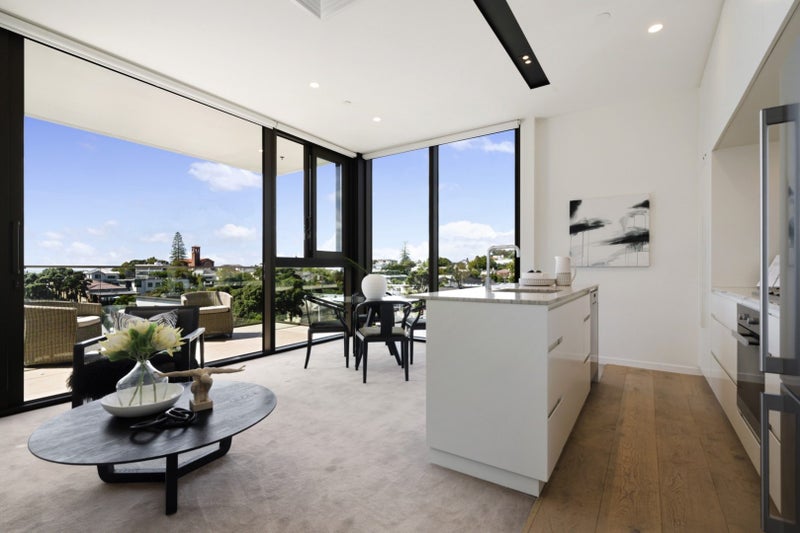 406/12 St Marks Road, Remuera, Auckland - Carousel 2