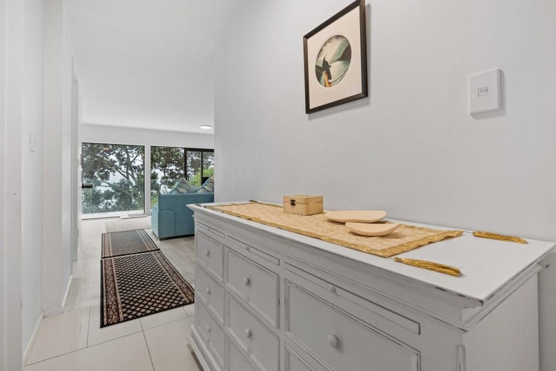 16/67 Sarsfield Street, Herne Bay, Auckland - Carousel 2