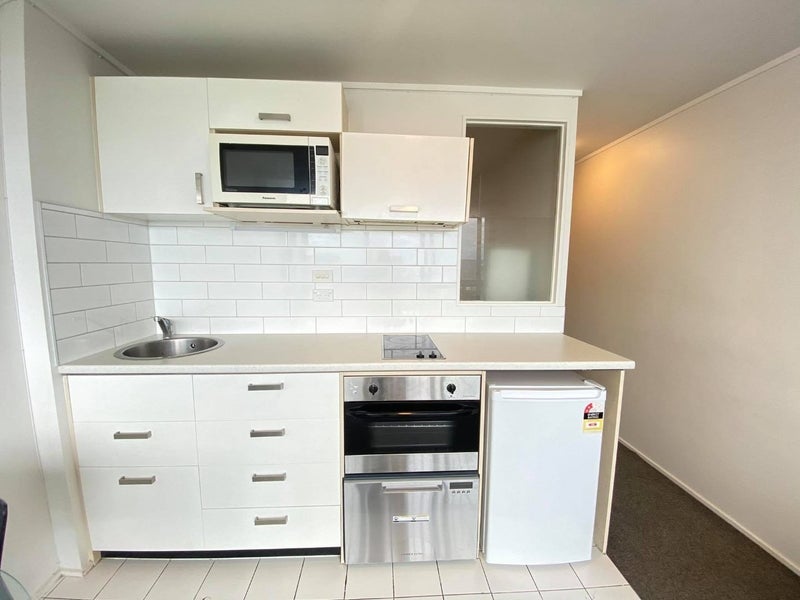 1031/72 Nelson Street, Auckland Central, Auckland - Carousel 2